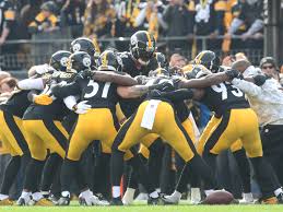 Aaron Rodgers Agrees to a 1-Year Deal with the Pittsburgh Steelers